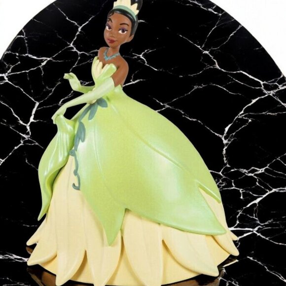 Hallmark Ornament 2024 Princess Tiana Disney Princess And The Frog 15th Anniv. - Picture 4 of 10